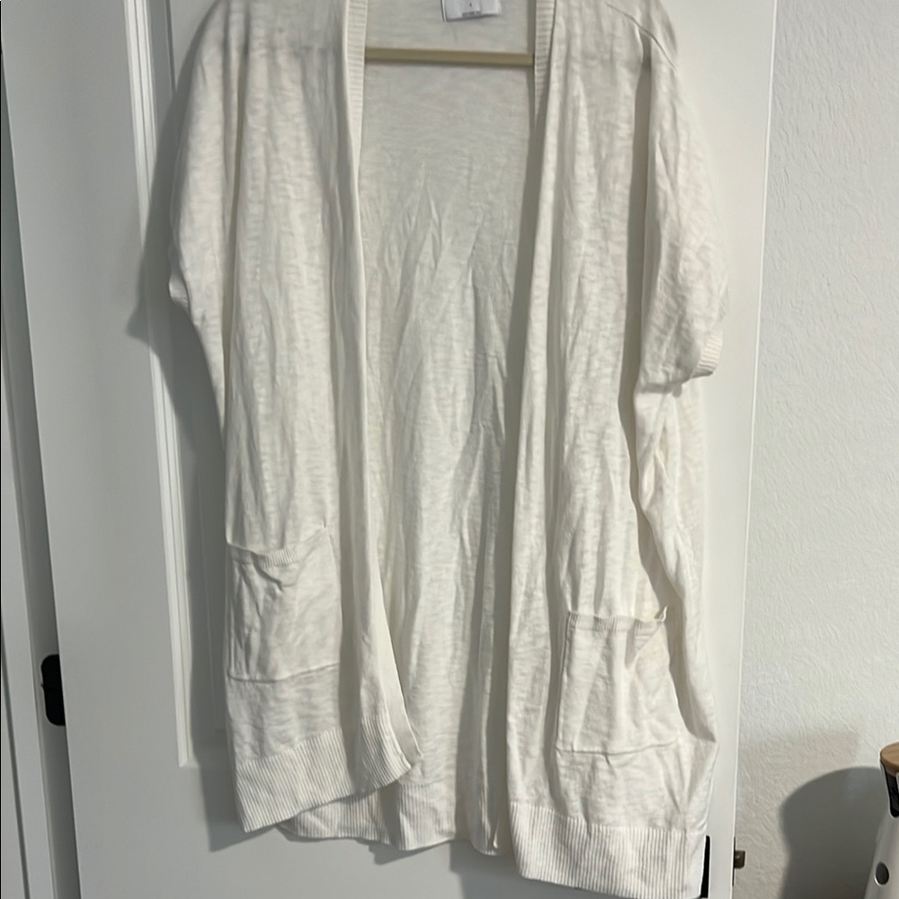 Old Navy White Cardigan Sweater Open Front Long Sleeves